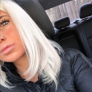 Meet your Posher, Jenah